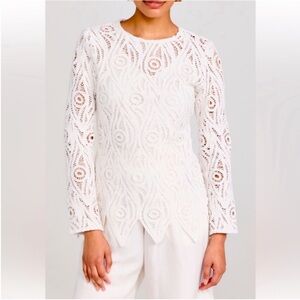 NWT Chloe Kristyn Women’s Elegant White Lace Long Sleeve Top M